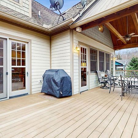 Tuckaway Retreat Villa Sylva Exterior photo