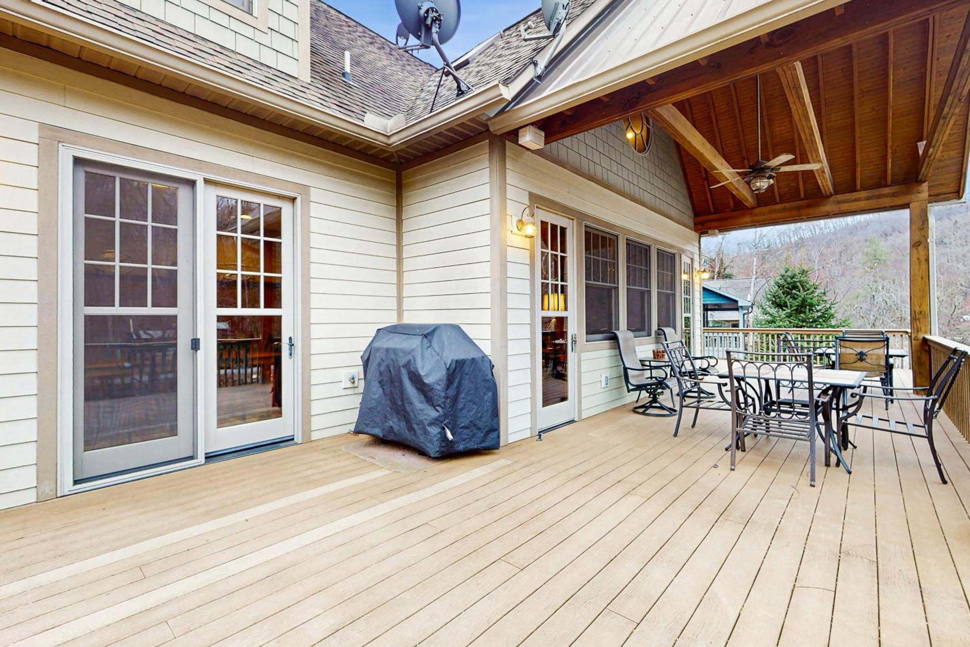 Tuckaway Retreat Villa Sylva Exterior photo