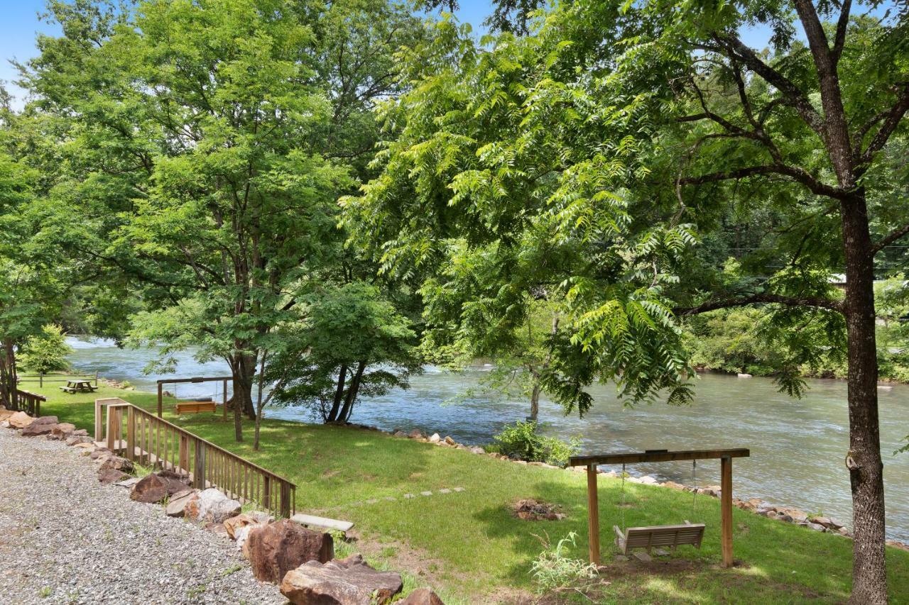 Tuckaway Retreat Villa Sylva Exterior photo