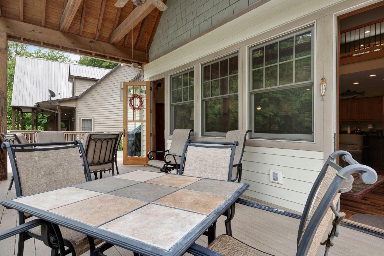 Tuckaway Retreat Villa Sylva Exterior photo